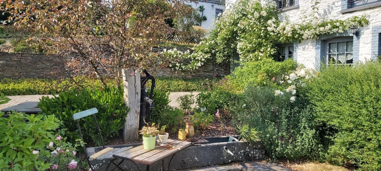 La Ferme De La Chapelle - Gite Et Chambres D'Hotes Cherain Eksteriør bilde